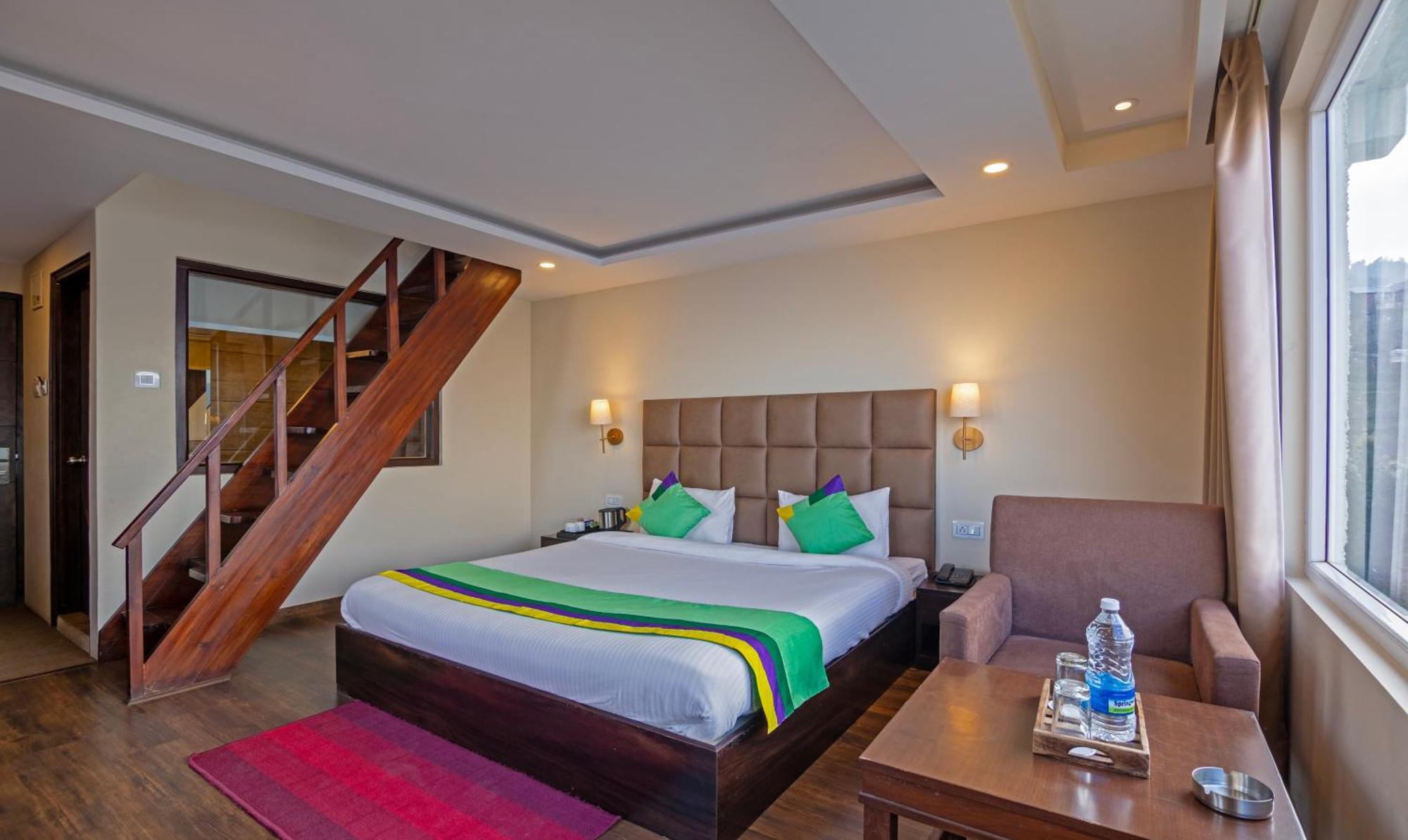Treebo The Northern Retreat Resort With Mountain View Shimla Buitenkant foto