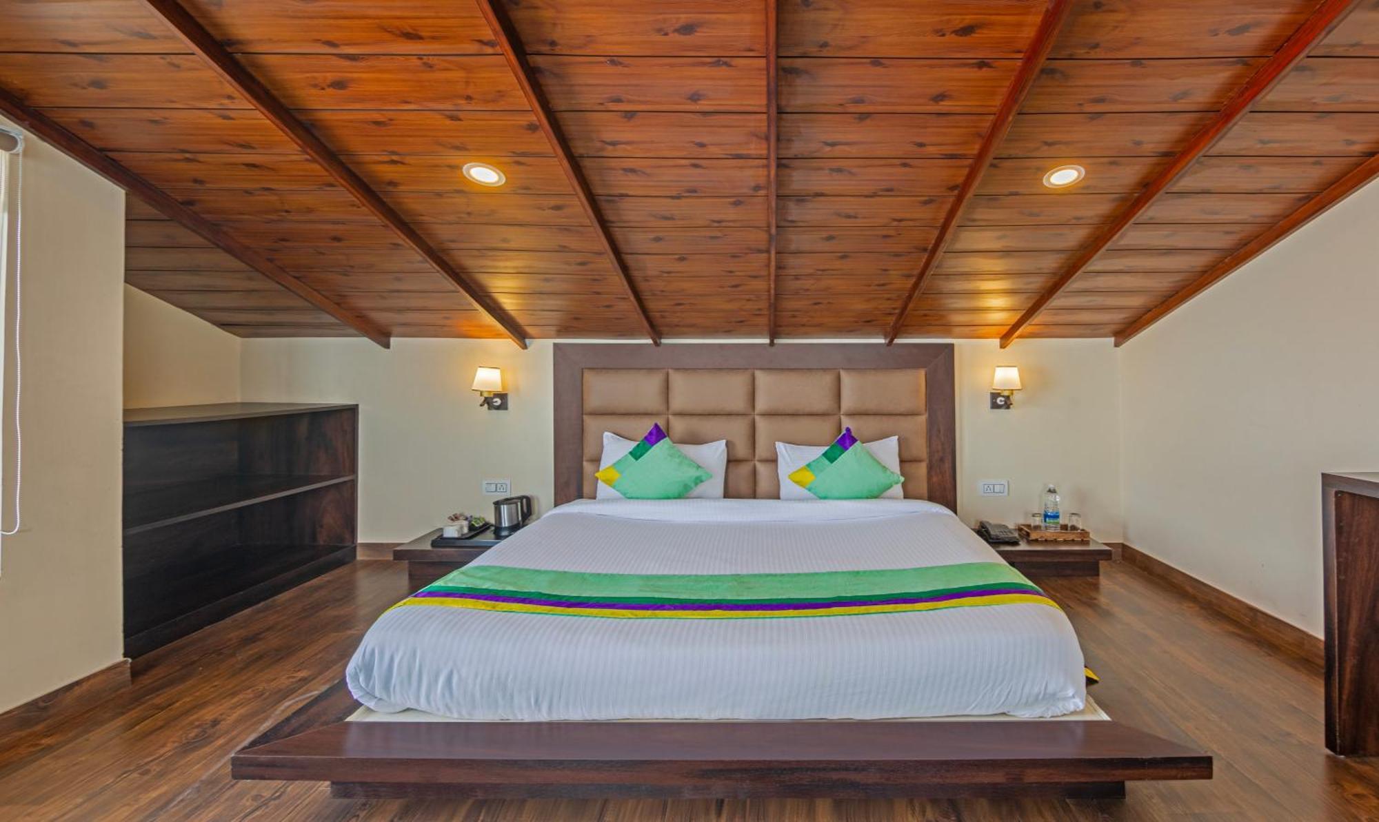 Treebo The Northern Retreat Resort With Mountain View Shimla Buitenkant foto