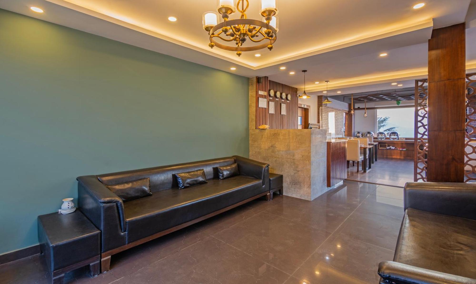 Treebo The Northern Retreat Resort With Mountain View Shimla Buitenkant foto